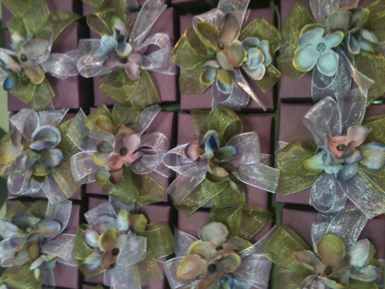 www.CapitalConfections.com  (916) 973-0249